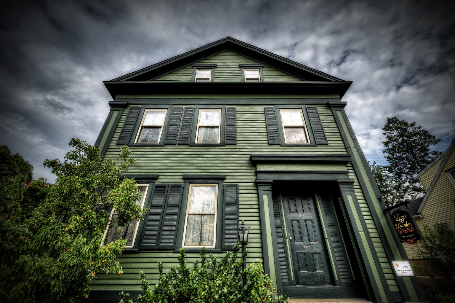 lizzie borden house living room