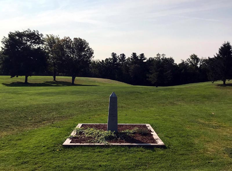 The monument marking the launch site of the world's first liquid-fueled rocket at Pakachoag Golf Course in Auburn, Massachusetts. Photo by Daniel LaShomb.
