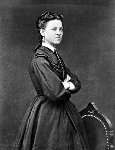 Portrait of Ida Lewis as a young woman. 