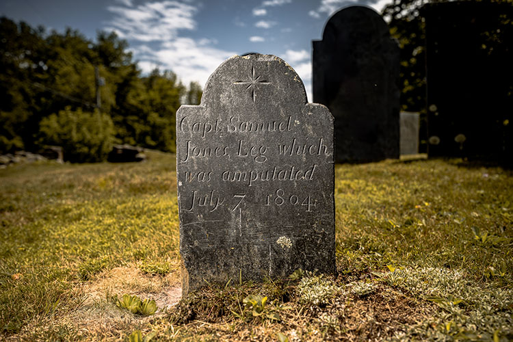 The grave of Captain Samuel Jones's leg in Washington, New Hampshire.