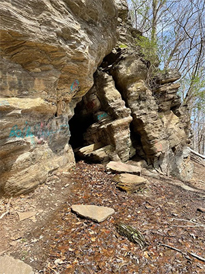 The entrance to Squaw Cave in Bolton Notch State Park in Connecticut.